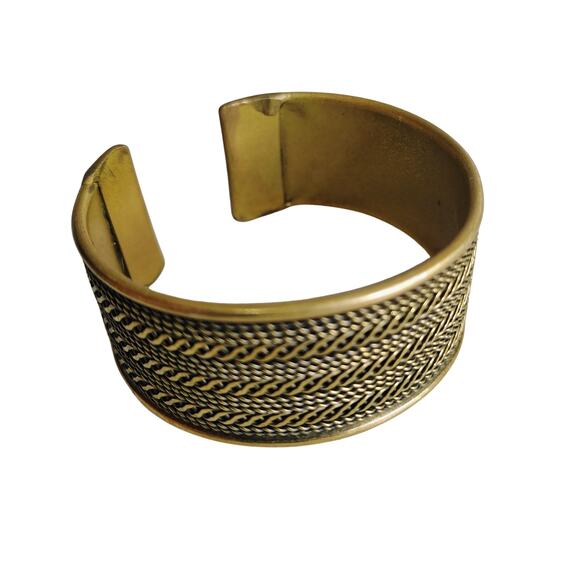 70s Brass Wide Cuff Bracelet Rope Design Thick Banded End Protectors 3D Texture - Picture 3 of 6